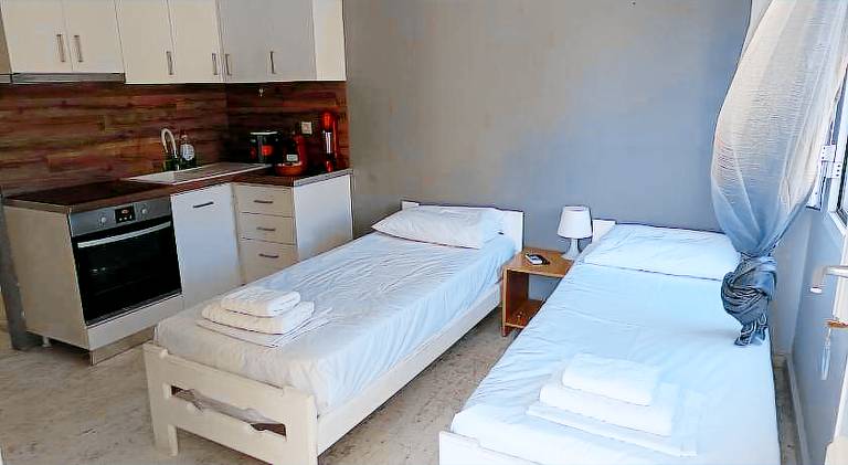 Apartment with patio | Close to the beach | Pet-friendly — photo 4