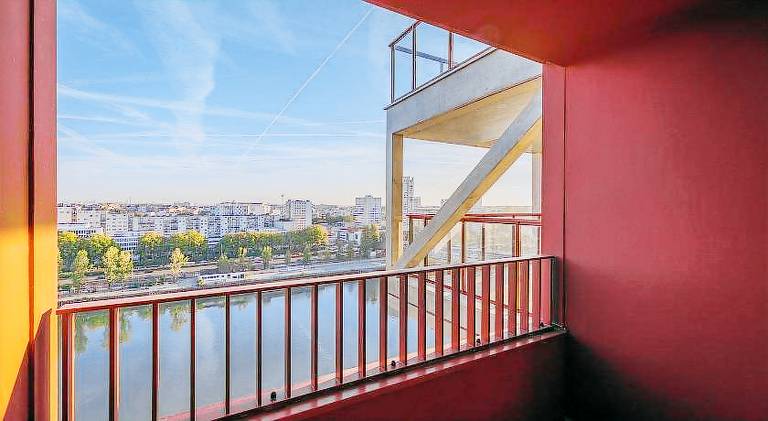 Rental apartment with garden, barbeque & patio — photo 4