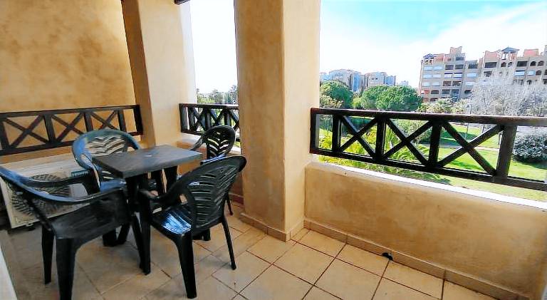 Rental apartment with pool — photo 4