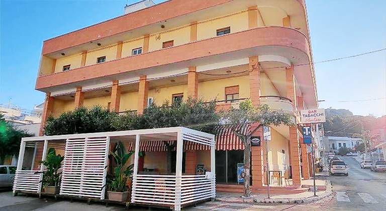 Serviced apartment with 2 rooms for 6 persons in Gallipoli