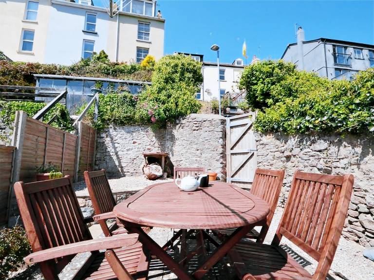 Cottage with terrace & yard in Paignton