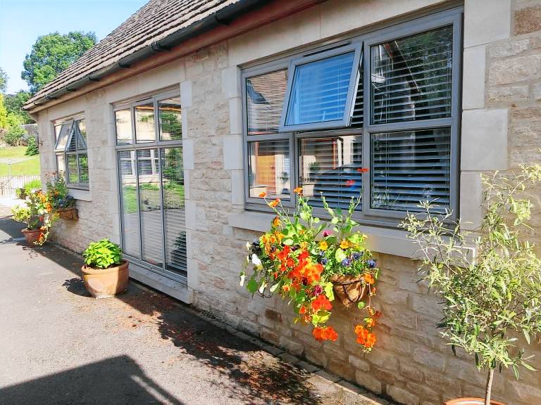 Fully equipped vacation home | Pets are welcome in Tewkesbury