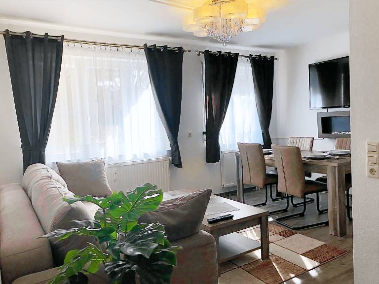 Rental apartment with yard in Ueberlingen
