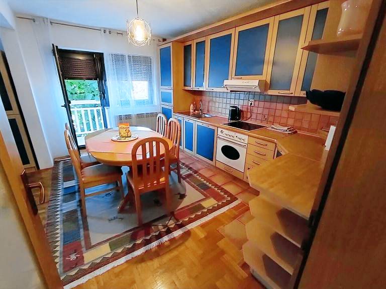 House  Livno