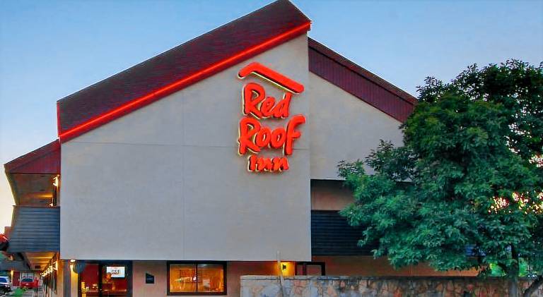 Red Roof Inn Canton — photo 5