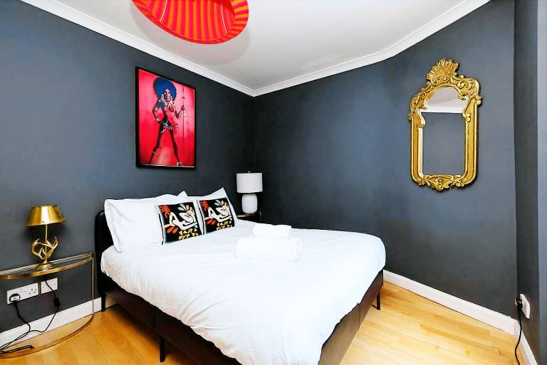 Apartment | Close to Edinburgh Castle — photo 3