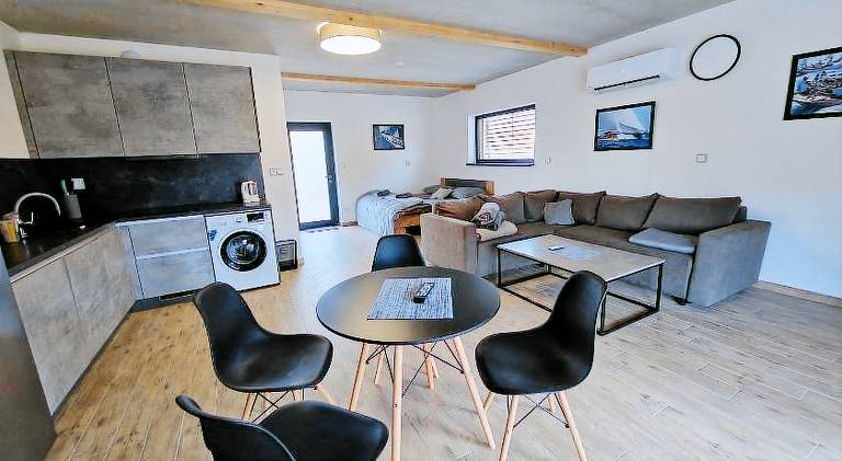 Holiday apartment with hot tub | Pets allowed — photo 3