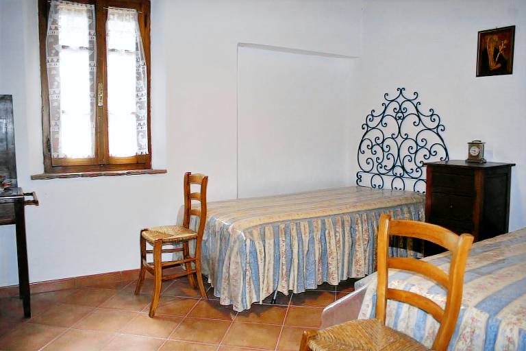 House with 2 rooms for 8 persons — photo 3