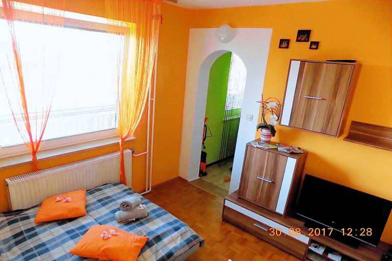 Children-friendly lovely apartment with yard | Pets allowed — photo 4