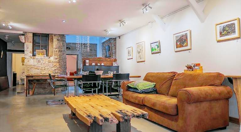 Fully equipped spacious house with patio | Suitable for remote work | Dogs allowed in Tournus