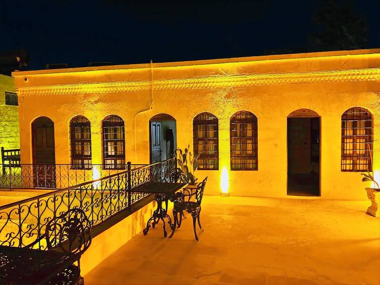 Cleopatra Antique Hotel — photo 4