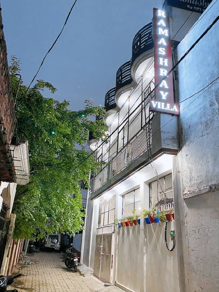 House  Faizabad