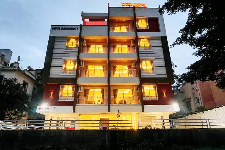 palm suites baner