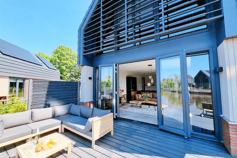 Watervilla San