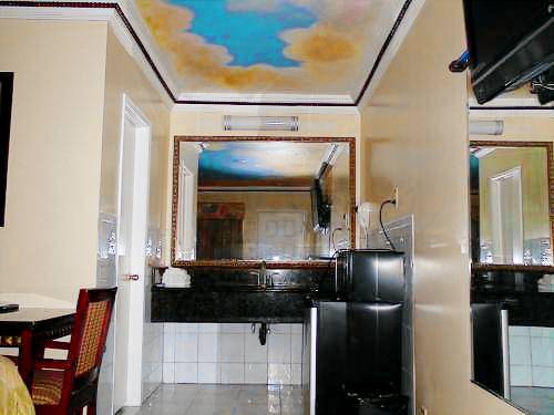 Motel West Side