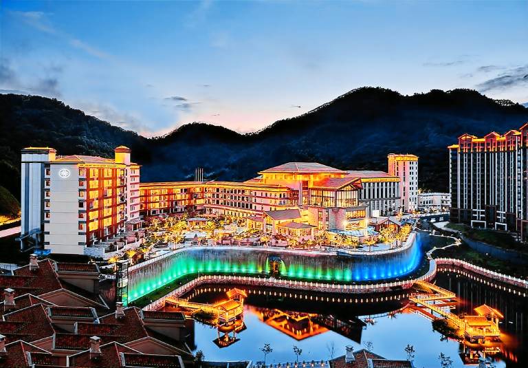 Nankunshan Muca Gahua Hot Spring Hotel in Huizhou