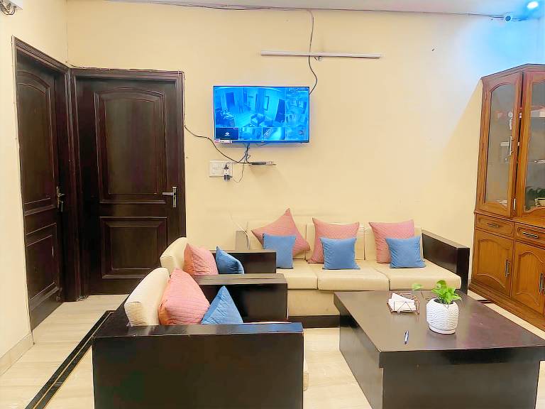 Hotel Sunrise, Noida — photo 5