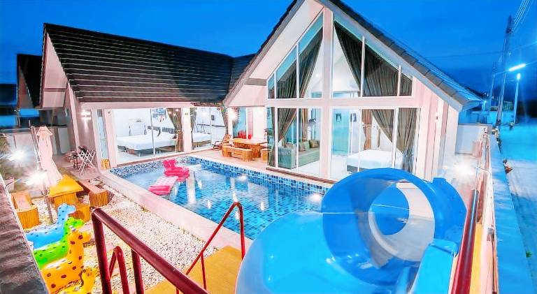 Villa with pool | Pets are welcome in Phetchaburi