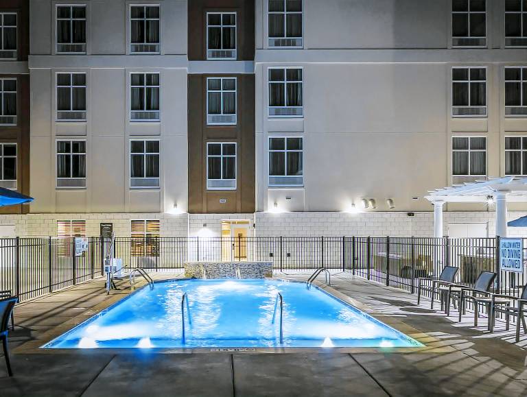 Homewood Suites by Hilton Charlotte Ballantyne — photo 4