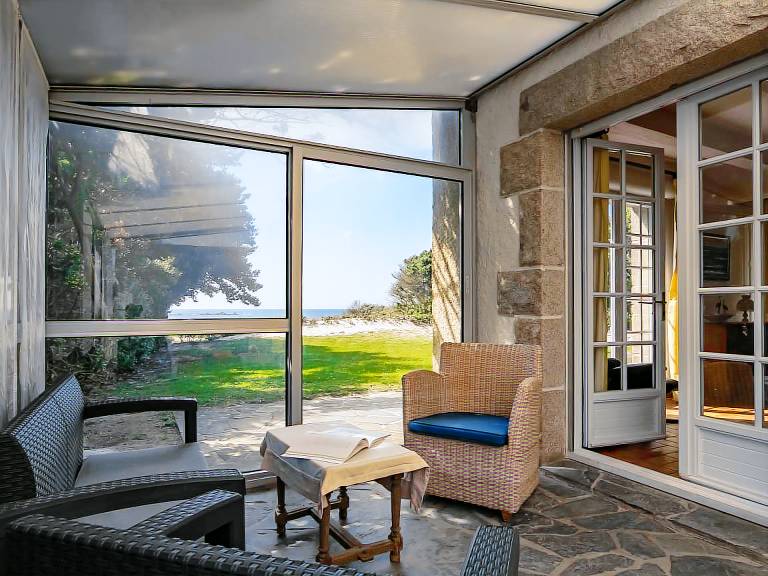 Fully equipped pleasant vacation home with garden & terrace | Sea view | Next to the beach | Pets are welcome — photo 5