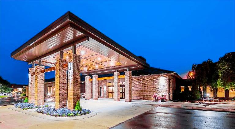 Best Western Okemos/East Lansing Hotel & Suites — photo 3