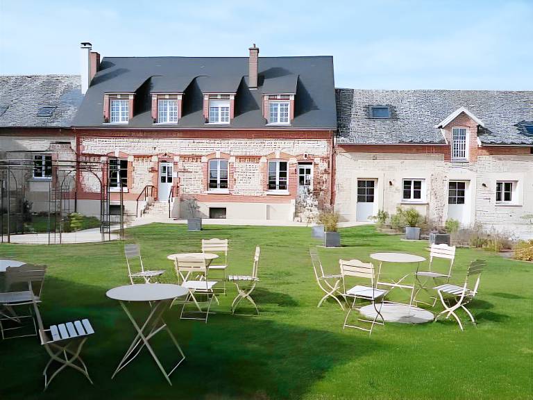 Village vacances  Monampteuil