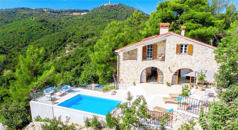 Villa with pool in Labin