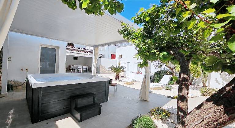 Nice vacation home with hot tub | Good for workation | Pet-friendly — photo 4