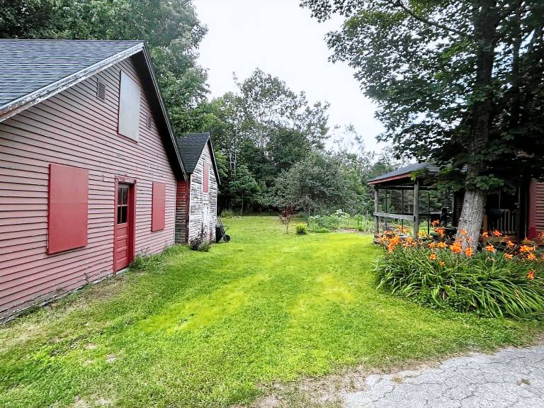 Farmhouse  Brooksville
