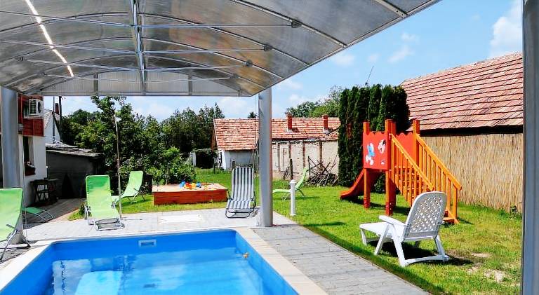 Pleasant rental apartment with garden, pool & jacuzzi | Pet-friendly — photo 3