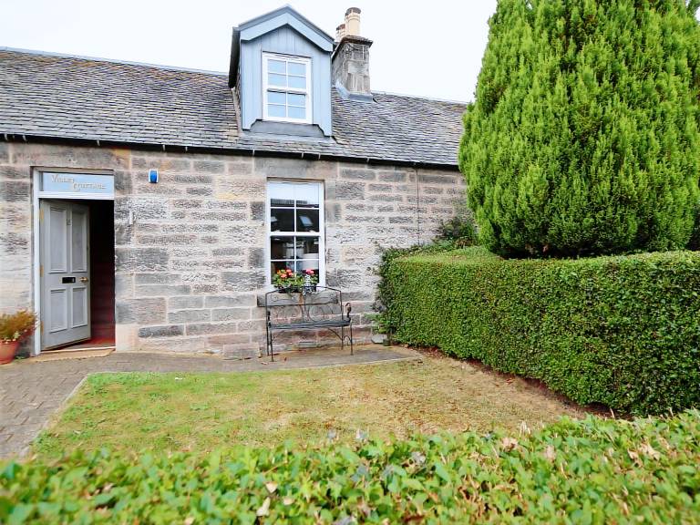 Cottage  Penicuik