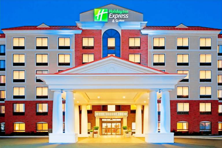 Holiday Inn Express Hotel & Suites Latham By IHG