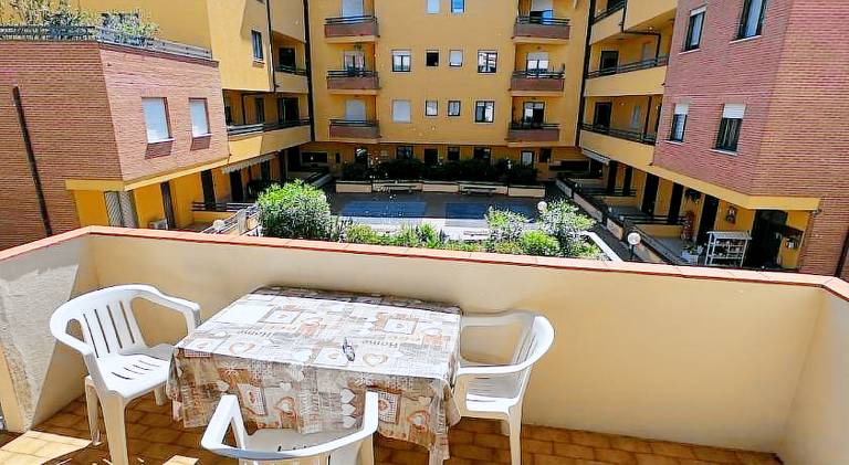 Apartment with 1 room for 8 persons — photo 3