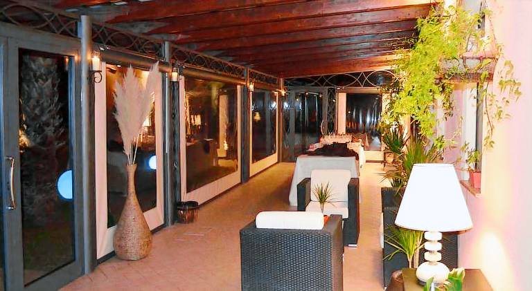 Queen Hotel — photo 3