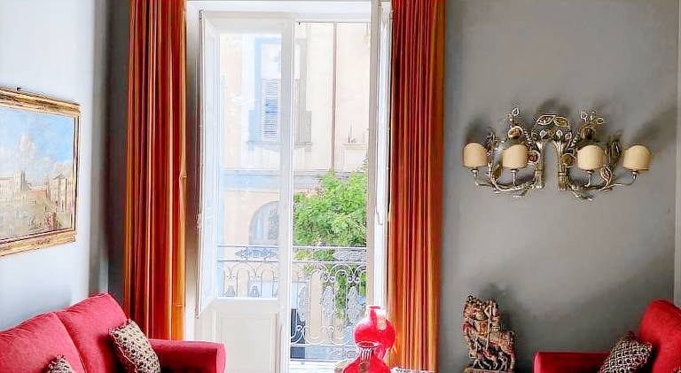 Holiday apartment | Next to Teatro Massimo in Palermo
