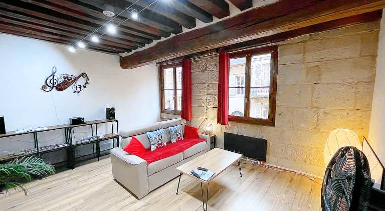 Pleasant apartment | Pets allowed in Semur-en-Auxois