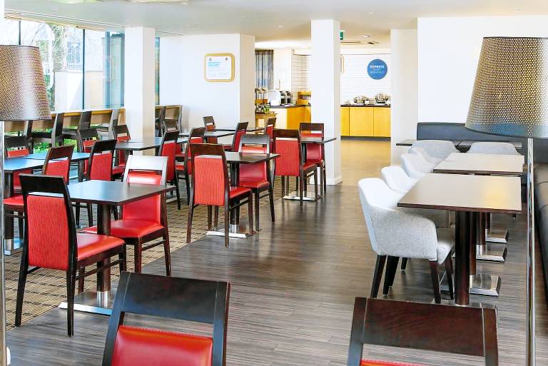 Holiday Inn Express Bath By IHG — photo 5