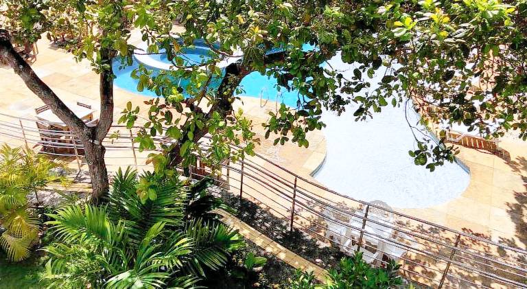 Serviced apartment with yard | Pet-friendly — photo 3