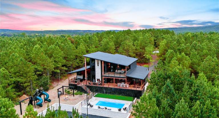 Cabin Broken Bow