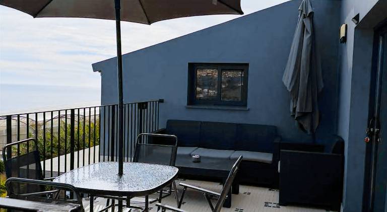 Rental apartment with terrace & barbeque | Perfect for remote work | Pets allowed — photo 4