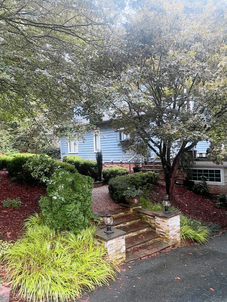 House  Mount Holly