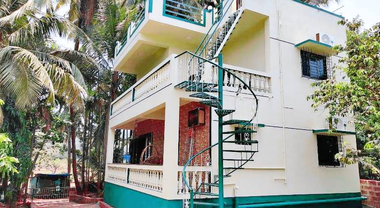 Rama Niwas Beach Home Stay in Ratnagiri