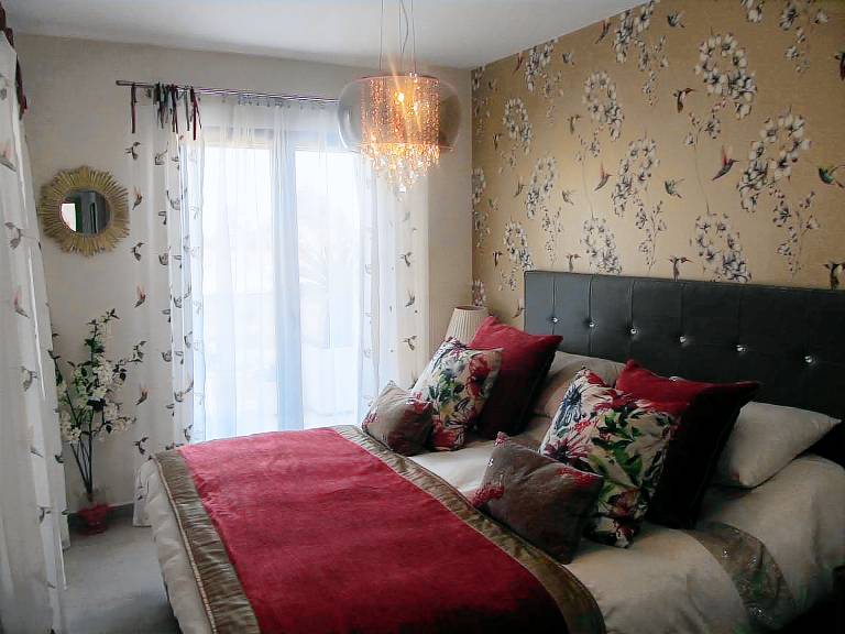 City Apt - Sleeps 4, Community Pool & Parking — photo 4