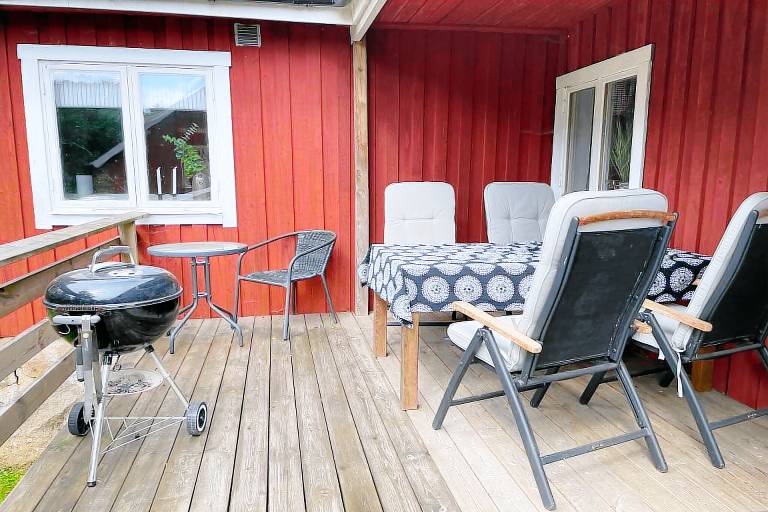 Charming house with yard | Pets are welcome — photo 2