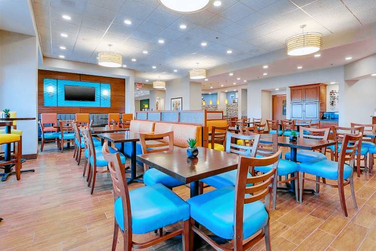 Drury Inn & Suites Gainesville — photo 4