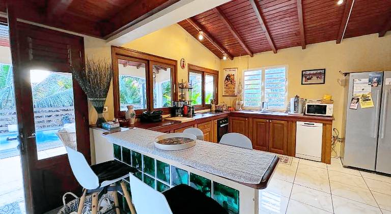 Fully equipped house with private pool, patio & yard | Pet-friendly — photo 5