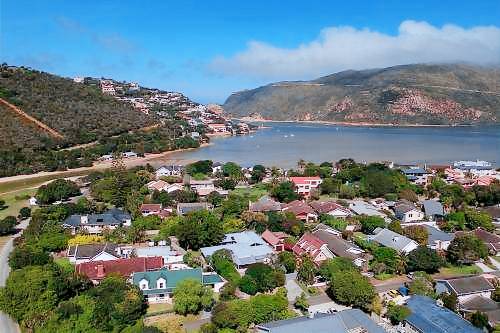 House  Brenton-on-Sea