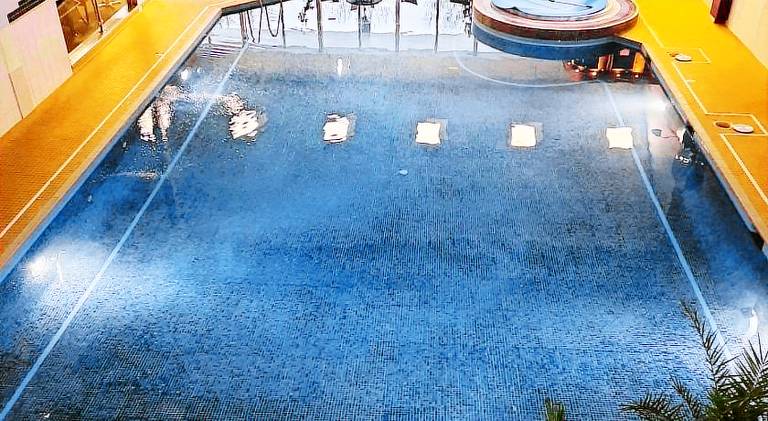 Wonderful vacation home with pool & hot tub | Dogs allowed — photo 2