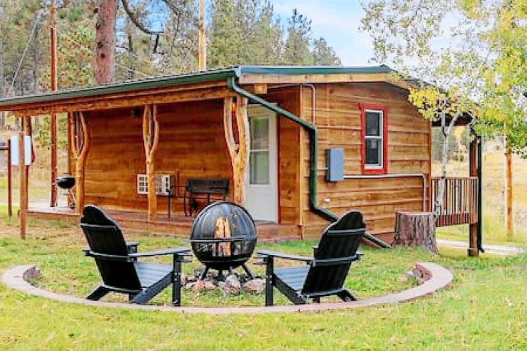 Cabin  Custer