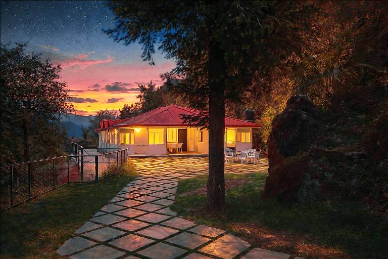 The Hill Crest Mussoorie - 500 mtr from Mall Road in Mussoorie
